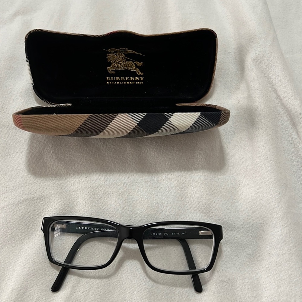 Burberry glasses frame